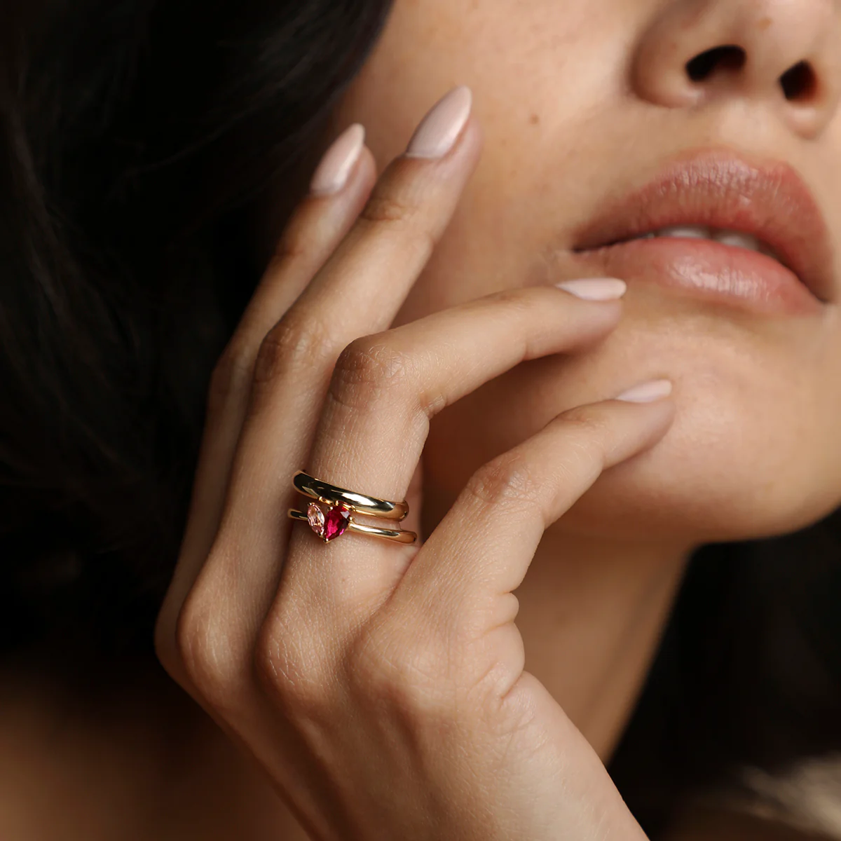 Astrid et Miyu Milestone Ring in Solid Gold - Image 5