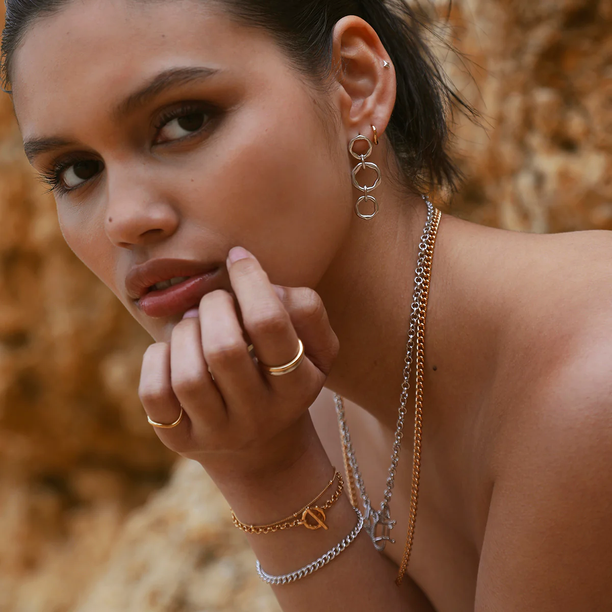 Bold Essential Curb Chain Bracelet in Silver - Image 6