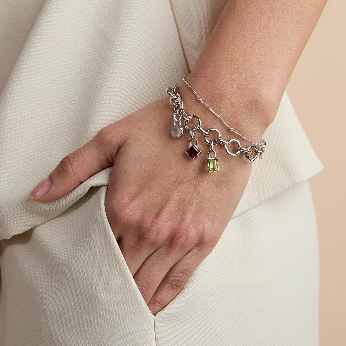 Essential Beaded Chain Bracelet in Silver - Image 4
