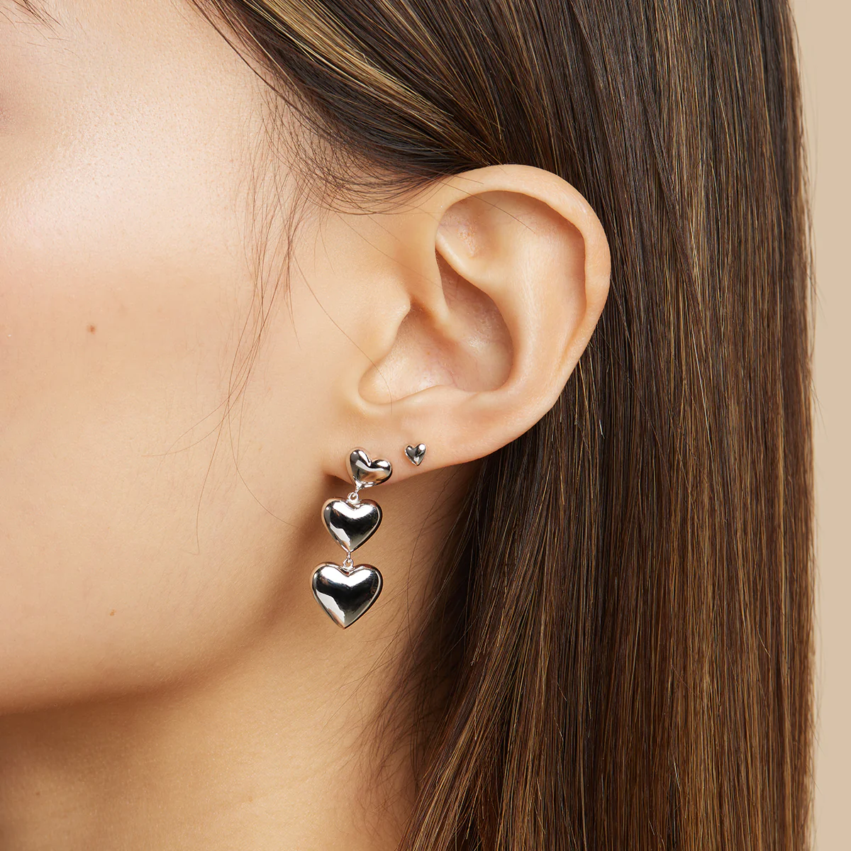 Heart Stud Earrings in Silver - Image 2