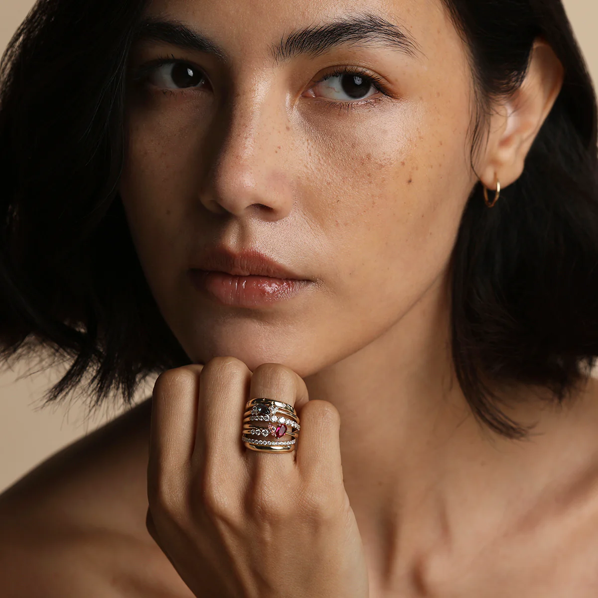 Hidden Diamond Milestone Ring in Solid Gold - Image 7