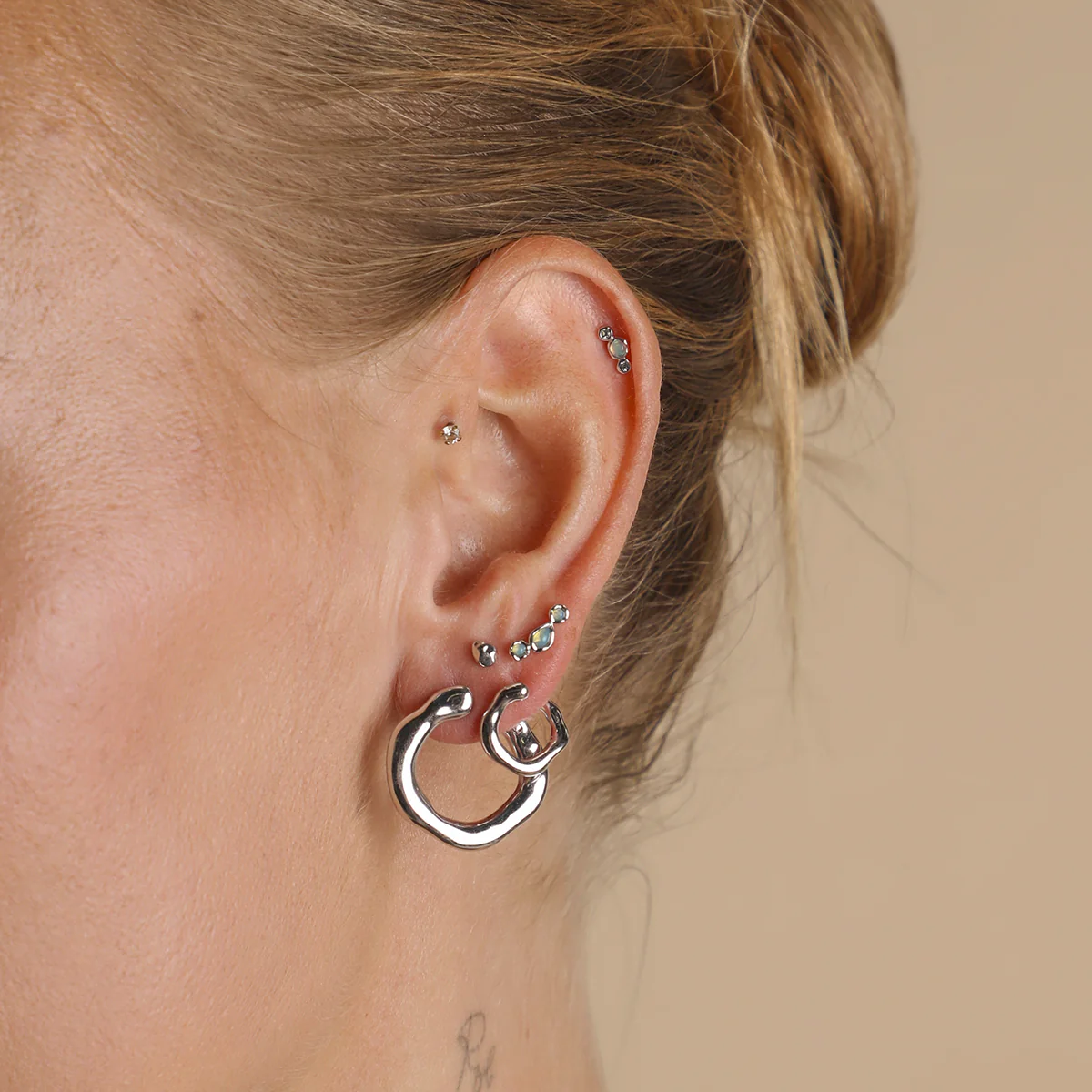 Molten Opal Cluster Piercing Stud in Solid White Gold - Image 3