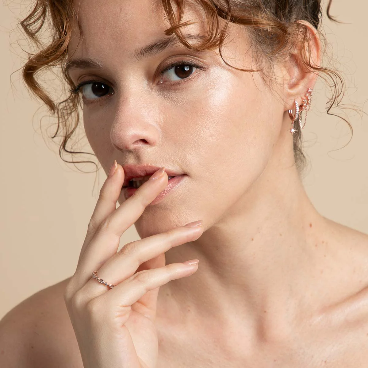 Navette Crystal Band Ring in Rose Gold - Image 3